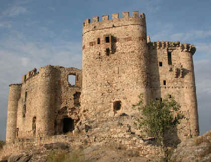 Castillo de Belvis de Monroy